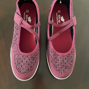 Gitup Burgundy Mary Jane Shoes